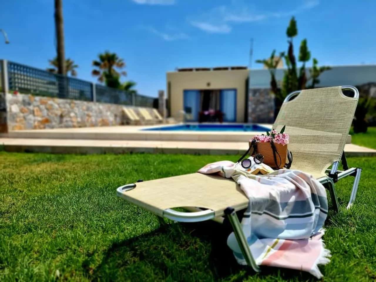 Charming 1 Br Bungalow 20 Meters From the Beach