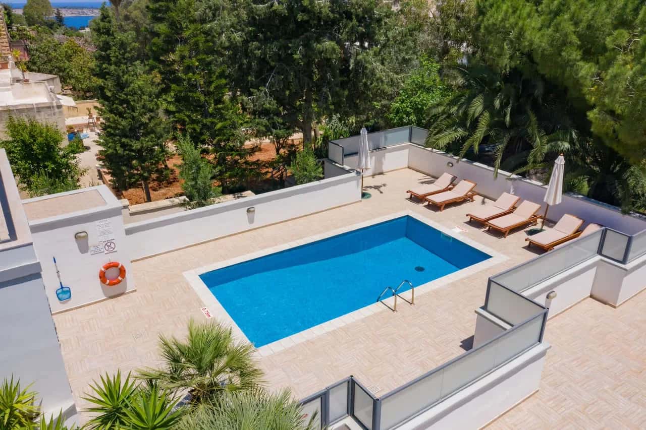 Villa Stephanotis~ Villa mit privatem Pool und Ausblick