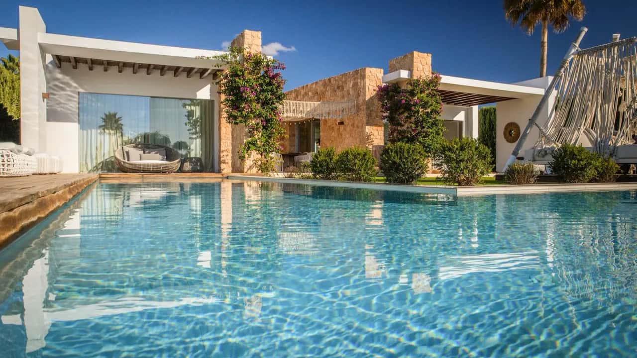 Villa in Ibiza With Breathtaking Sunset Views