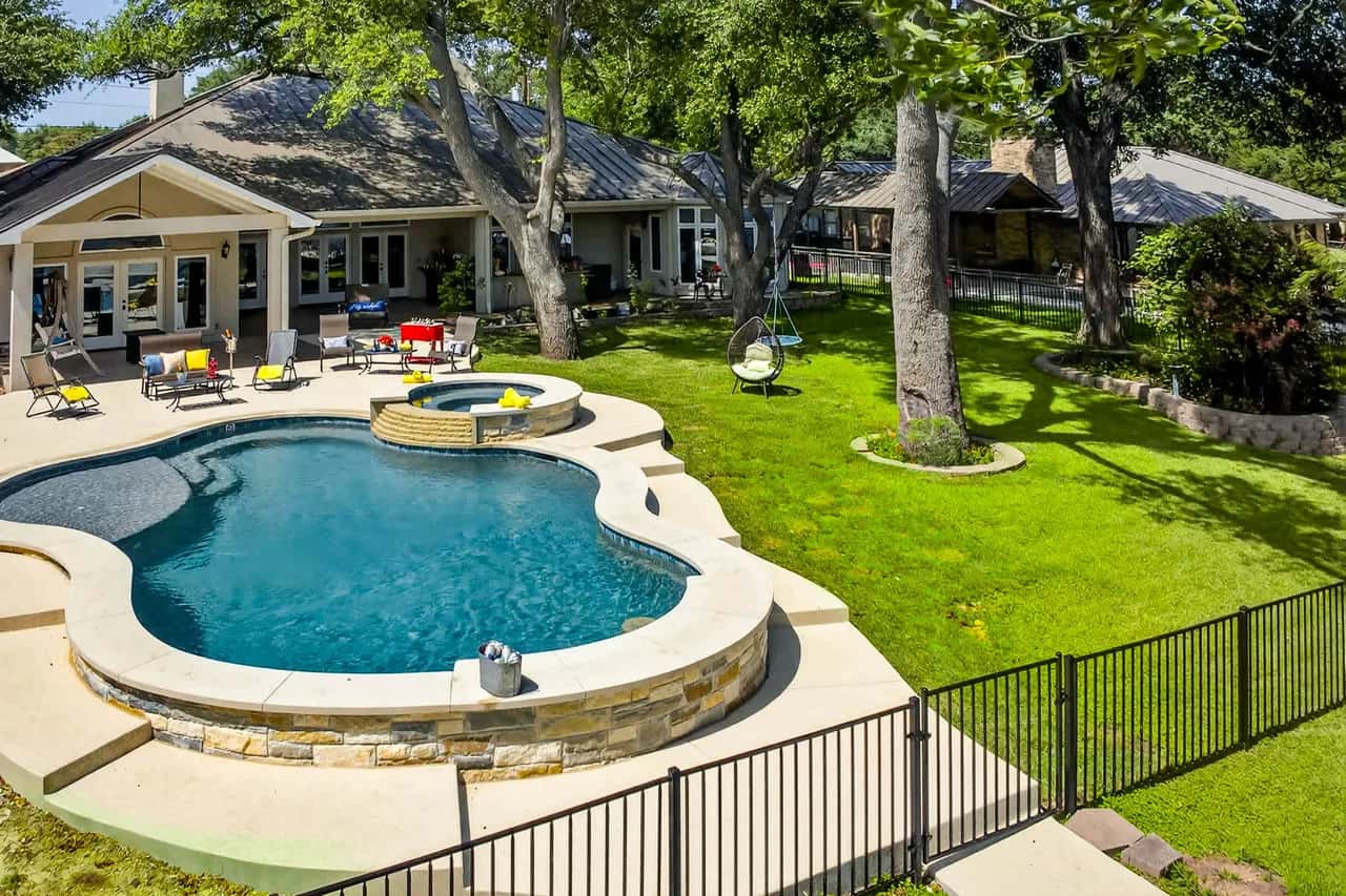 Retraite familiale avec barbecue à Austin