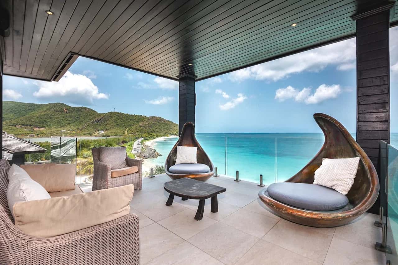 Stunning 4-Bedroom Villa with Gym and Caribbean Sea Views