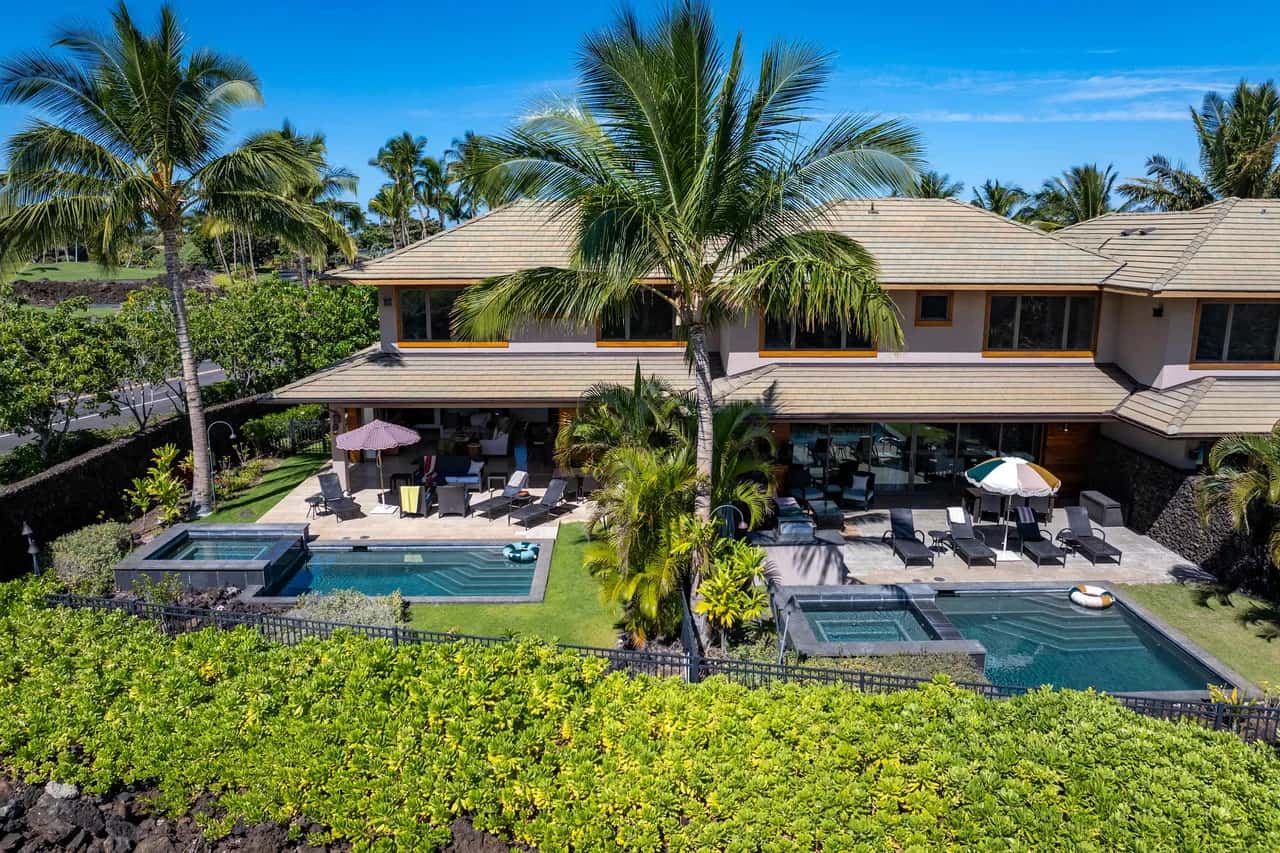 Private Pool Sechs-Zimmer-Villen auf Big Island
