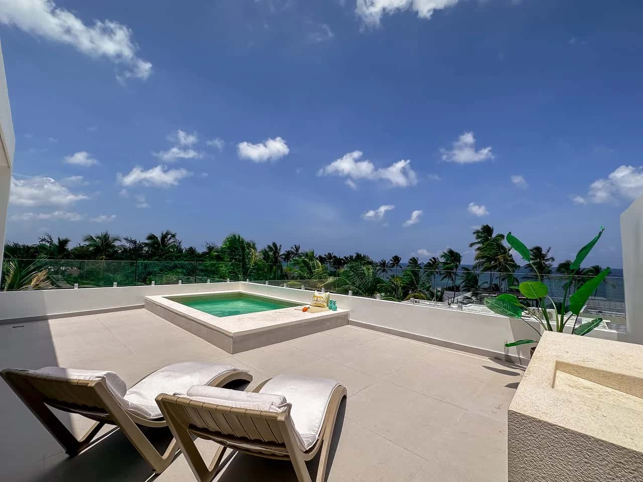 Luxury Penthouse 3 Bedroom Ocean Views