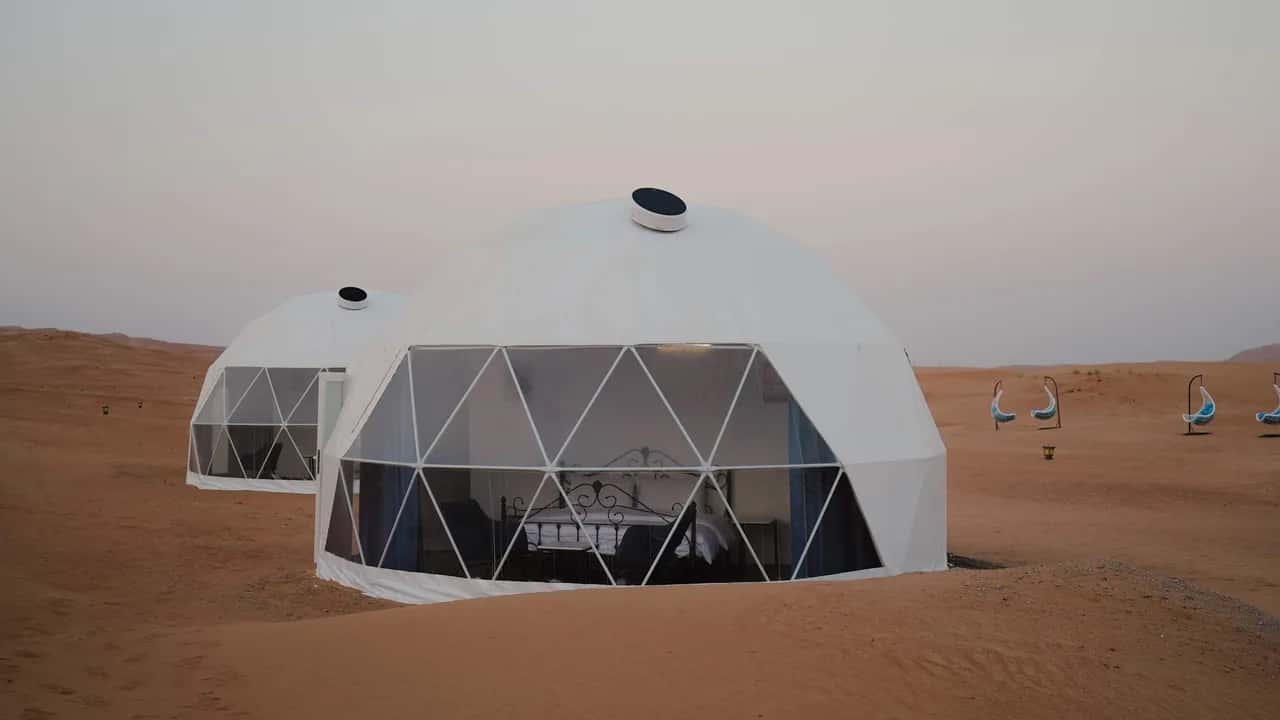 Opulent Omani Desert Retreat: Adventure & Culture