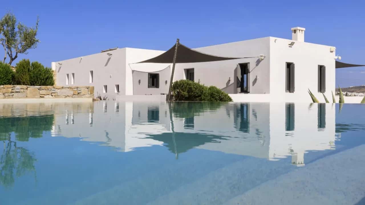Exclusive Villa With Scenic Poolside Dining