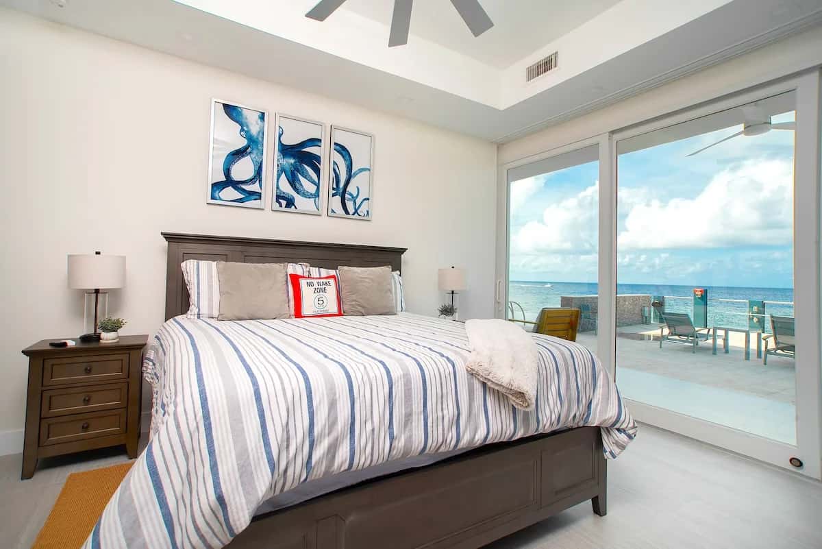 Contemporary Oceanfront Condo in Grand Cayman