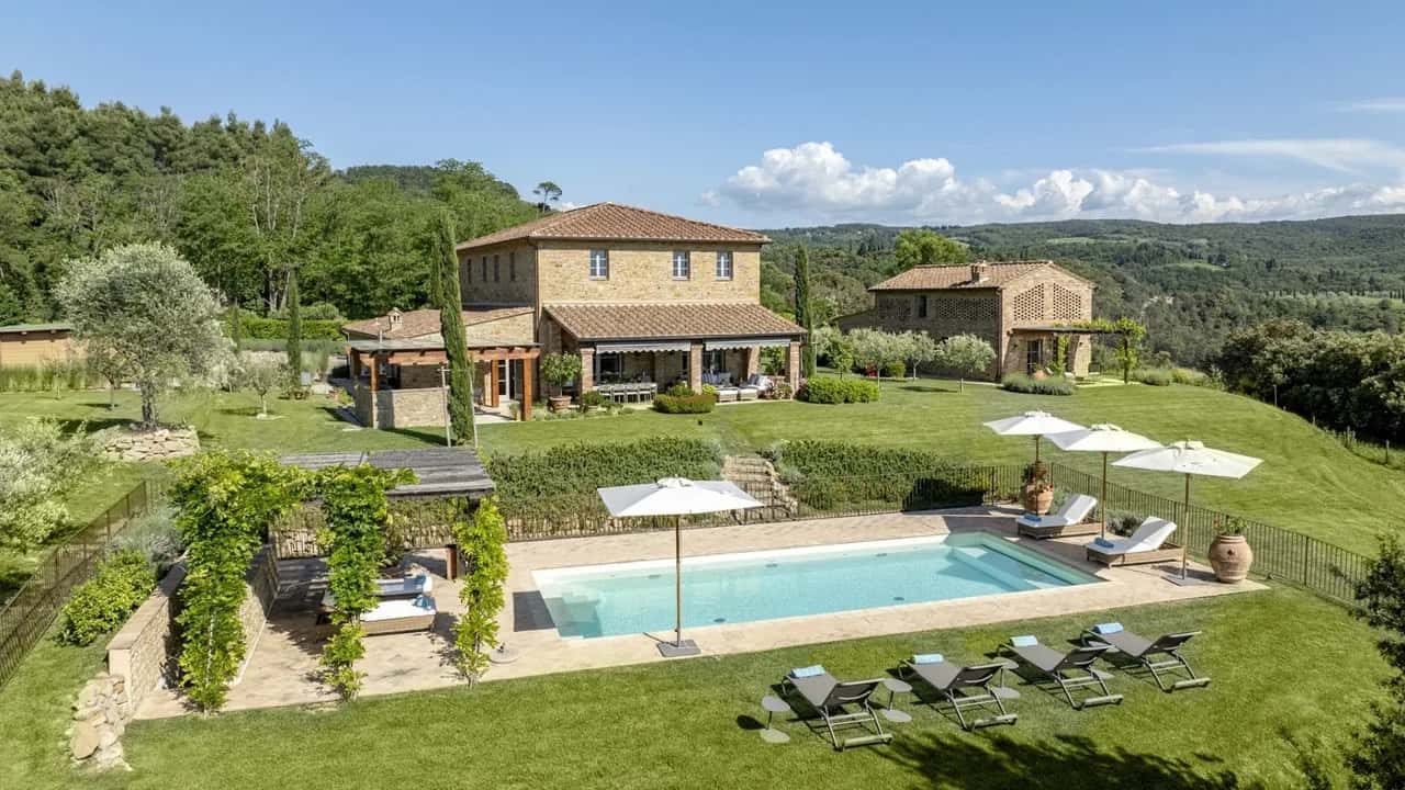 Elegant Comfort in Stunning Landscape