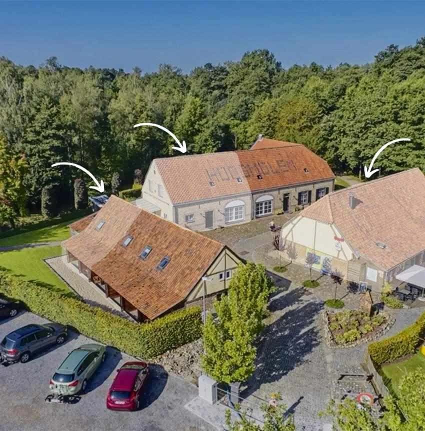 Spacious Seven Bedroom Villa in Brussels