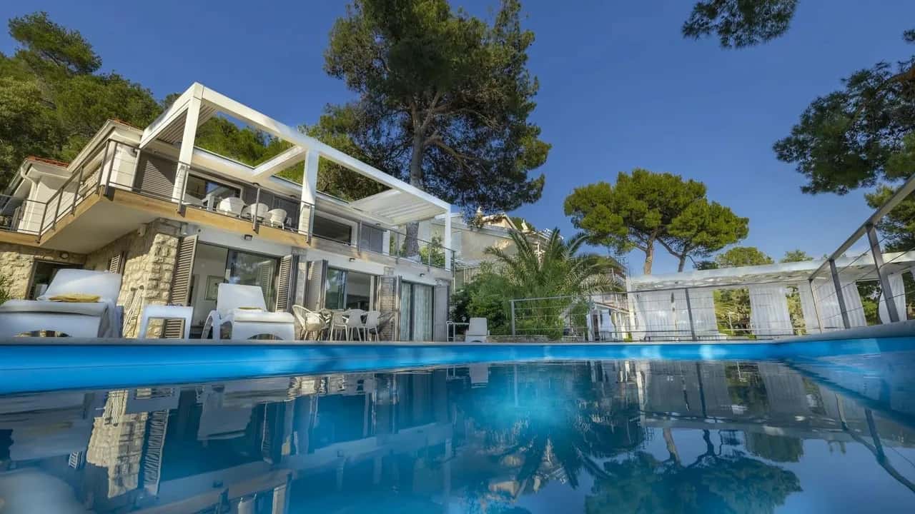 Luxury Haven for Relaxation Seekers