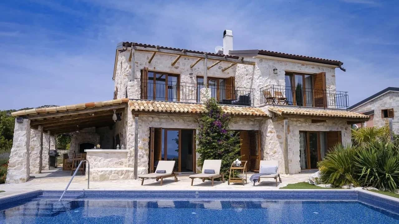 Charming Villa Near Pokonji Dol