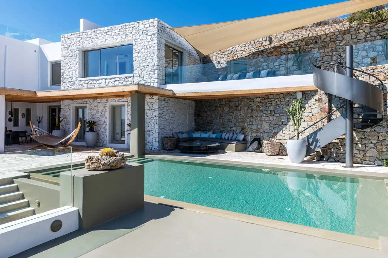 Modern Mykonos Villa With Heated Infinity Pool