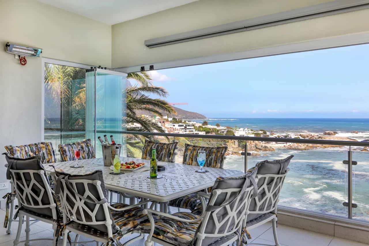 Ocean View Pool Villa in Cape Town