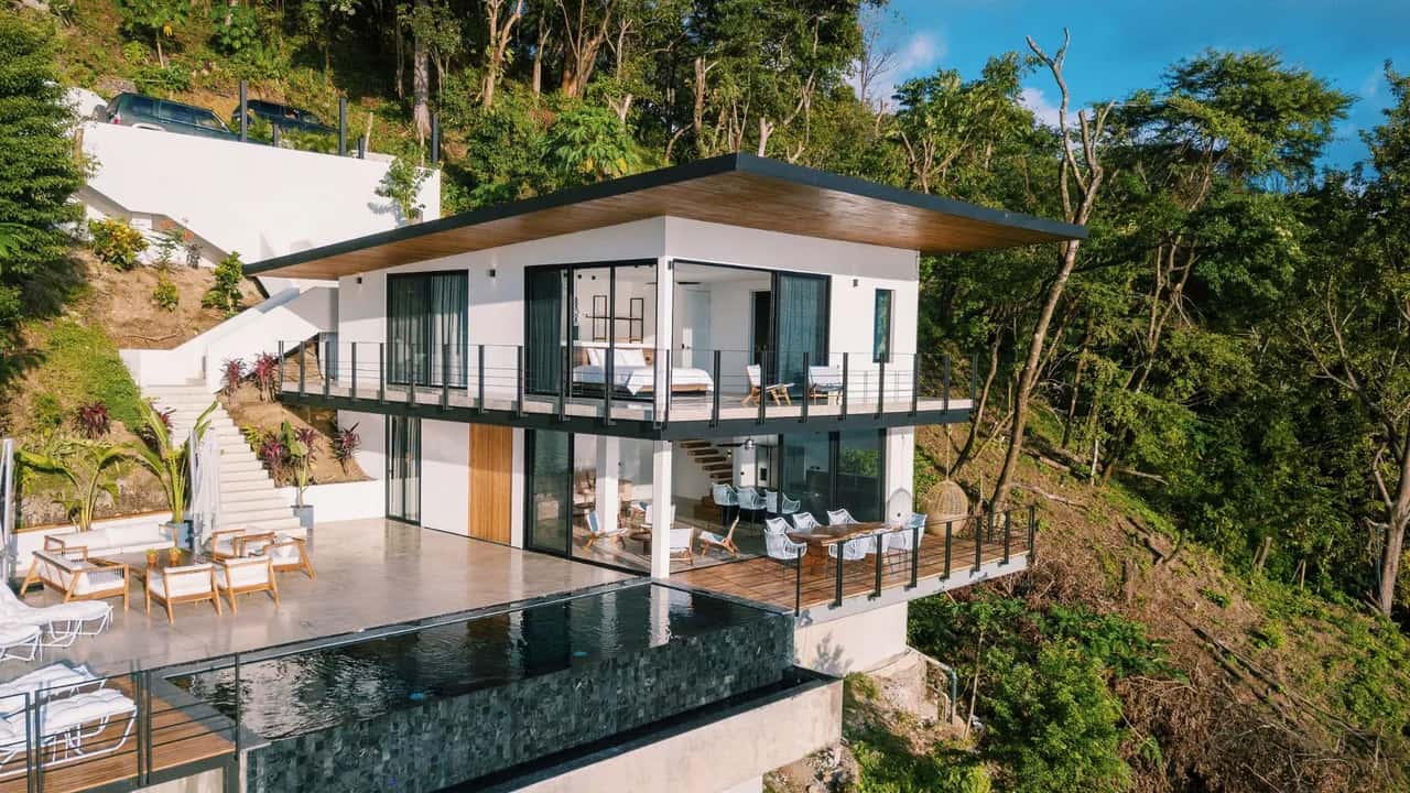 Infinity Pool Oceanview Jungle Villa