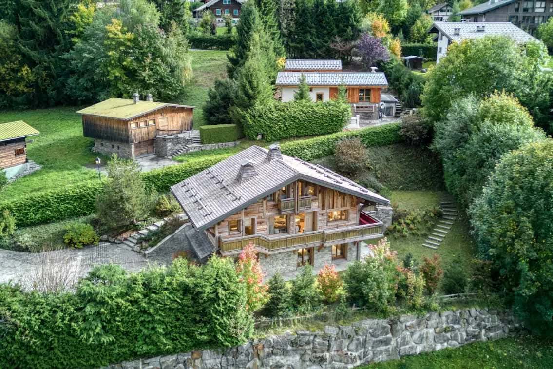 Luxuriöses Megève Chalet 4BR 10p Kamin, Bergblick und Garten