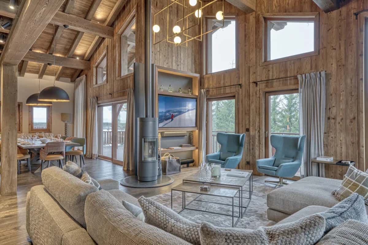 Chalet Accesible para Esquiar con Panoramas Alpinos