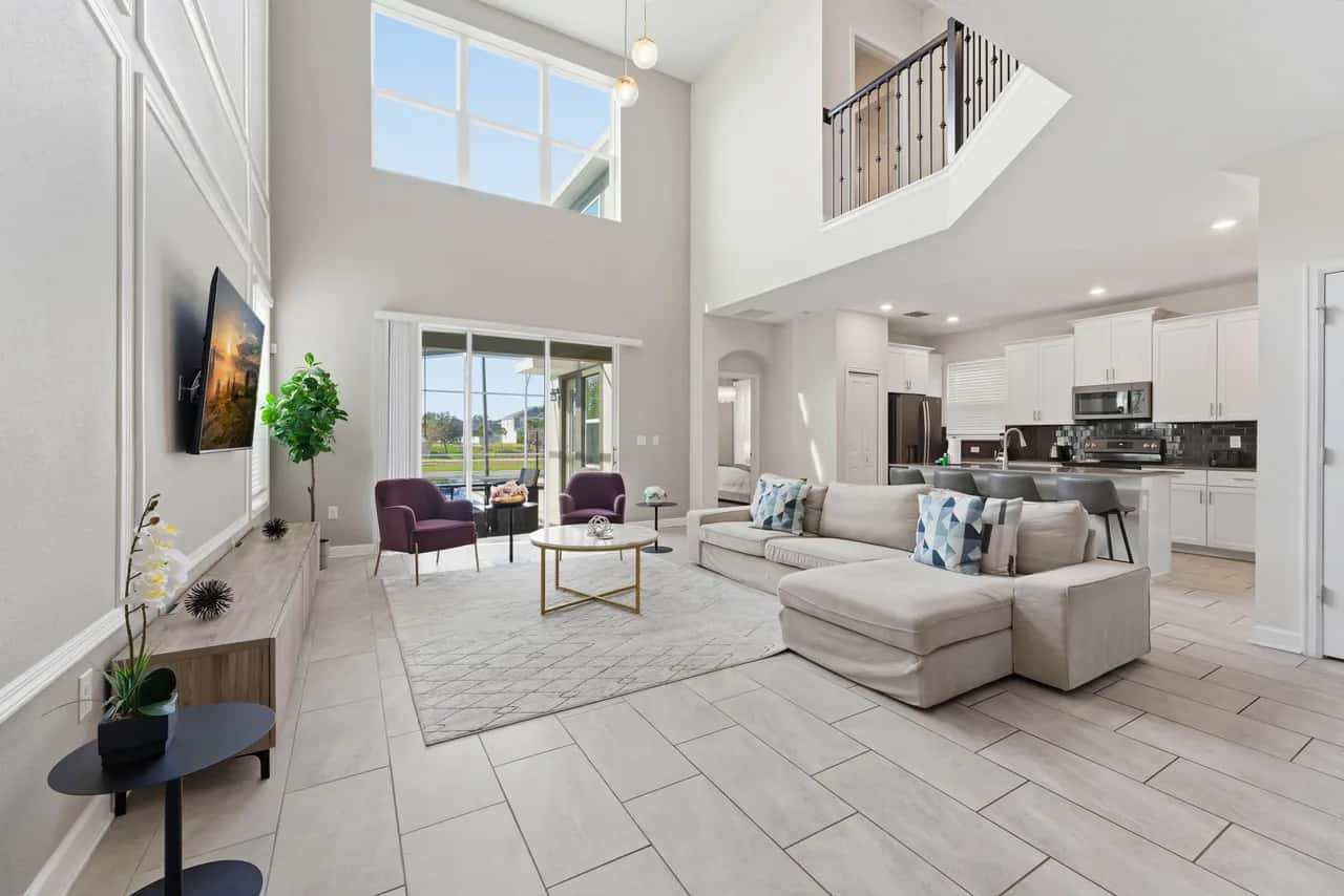 Spacious 5BR Home with Pool near Disney