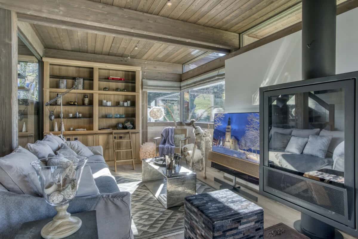 Helles Chalet an den Skipisten