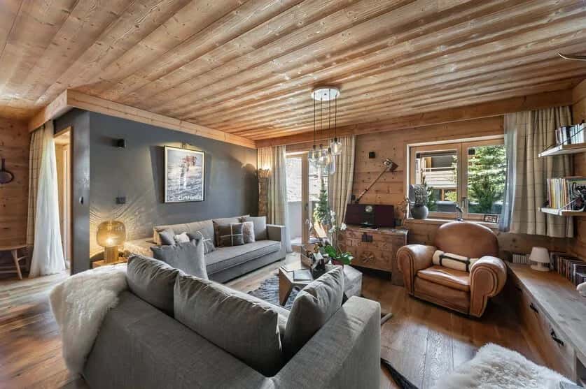 Modern Alpine Apartment Steps From Slopes