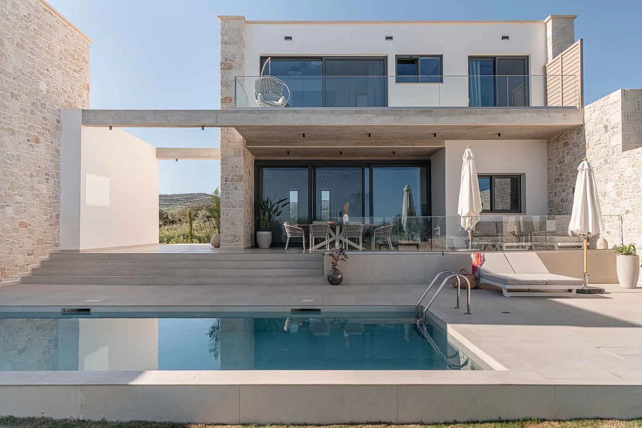 Peaceful Coastal Villa With Sea Views