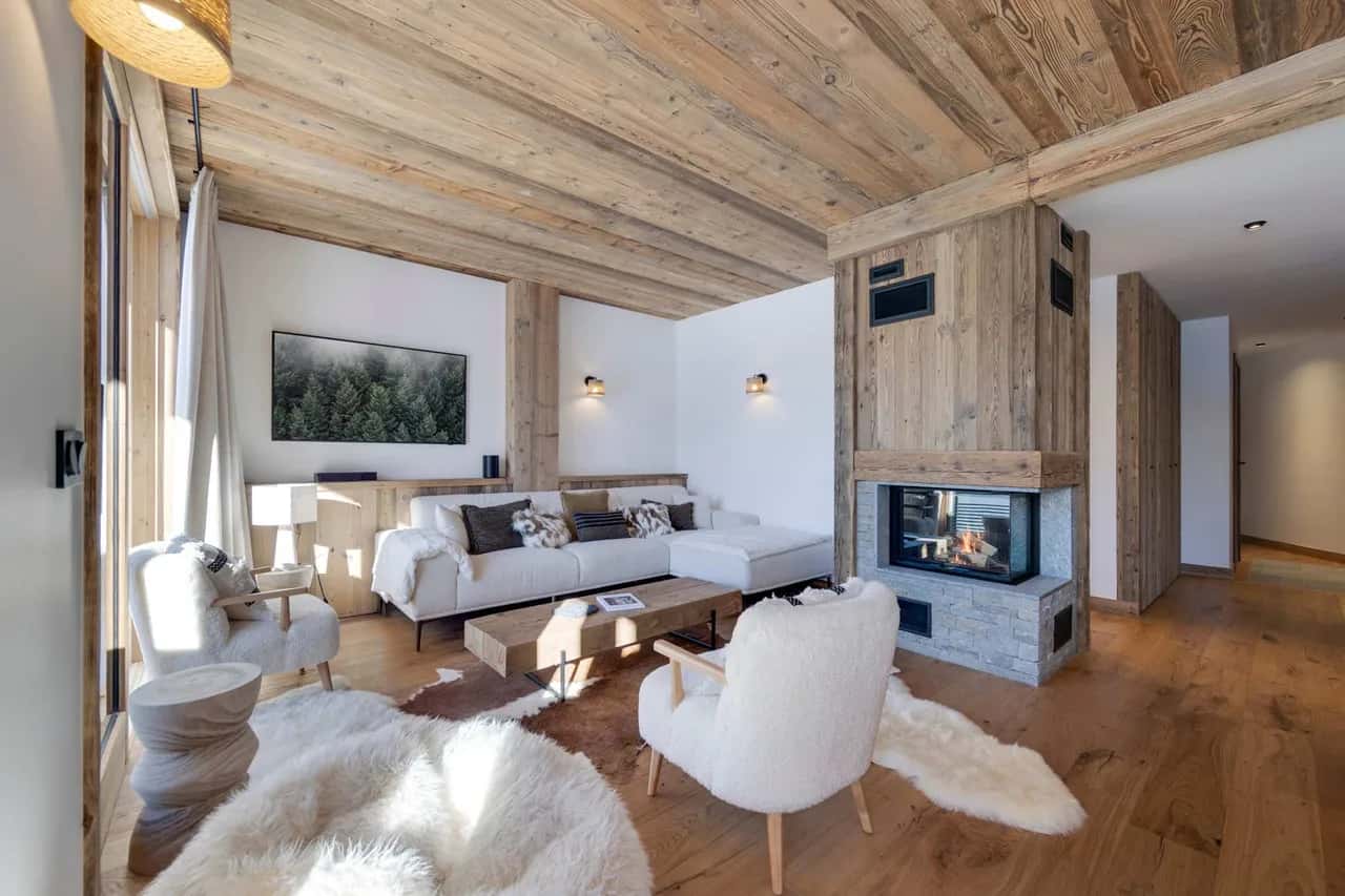 Elegant Mountain Penthouse Close to Slopes