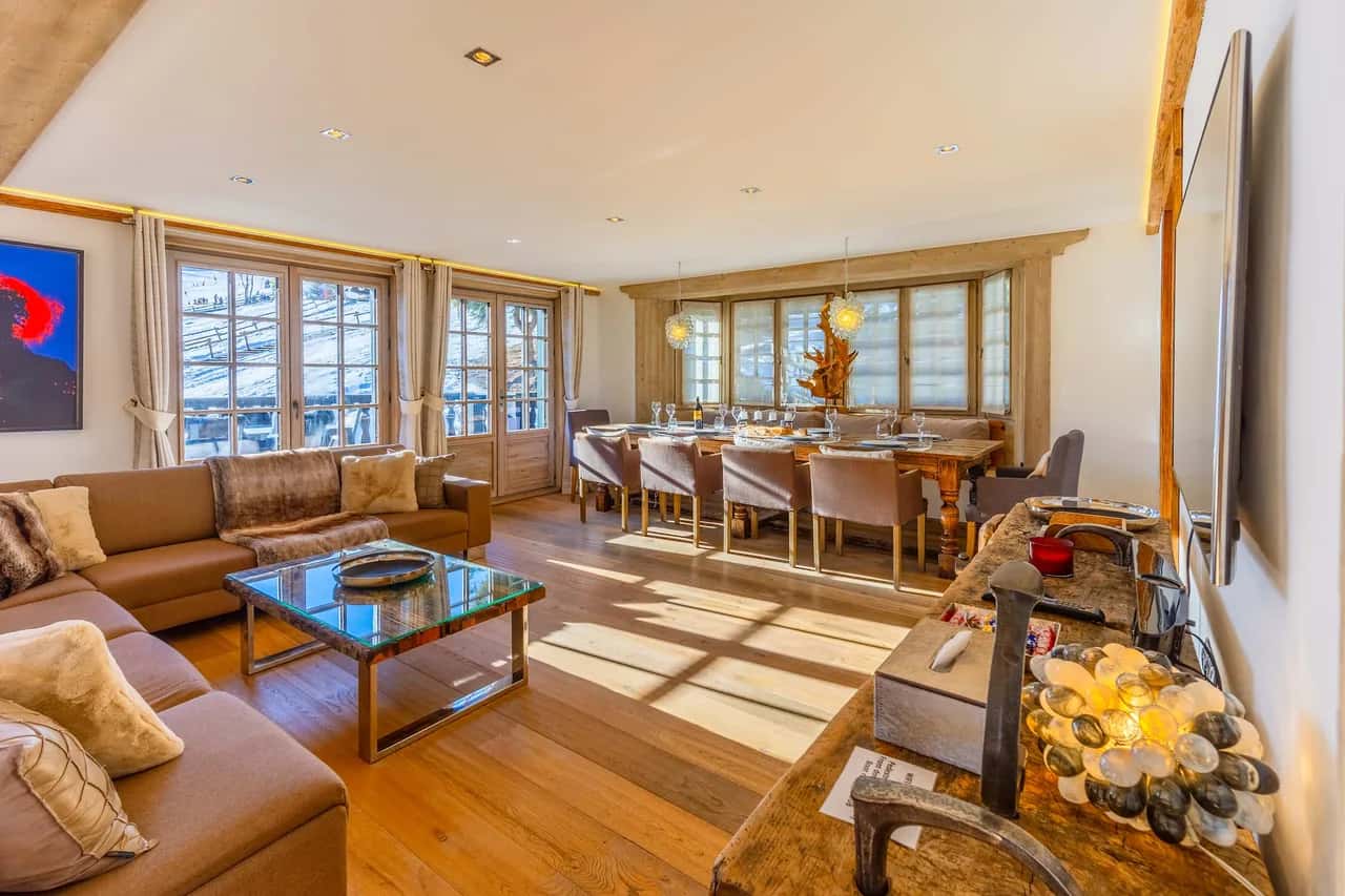 Courchevel 1850 Chalet With Wellness Area