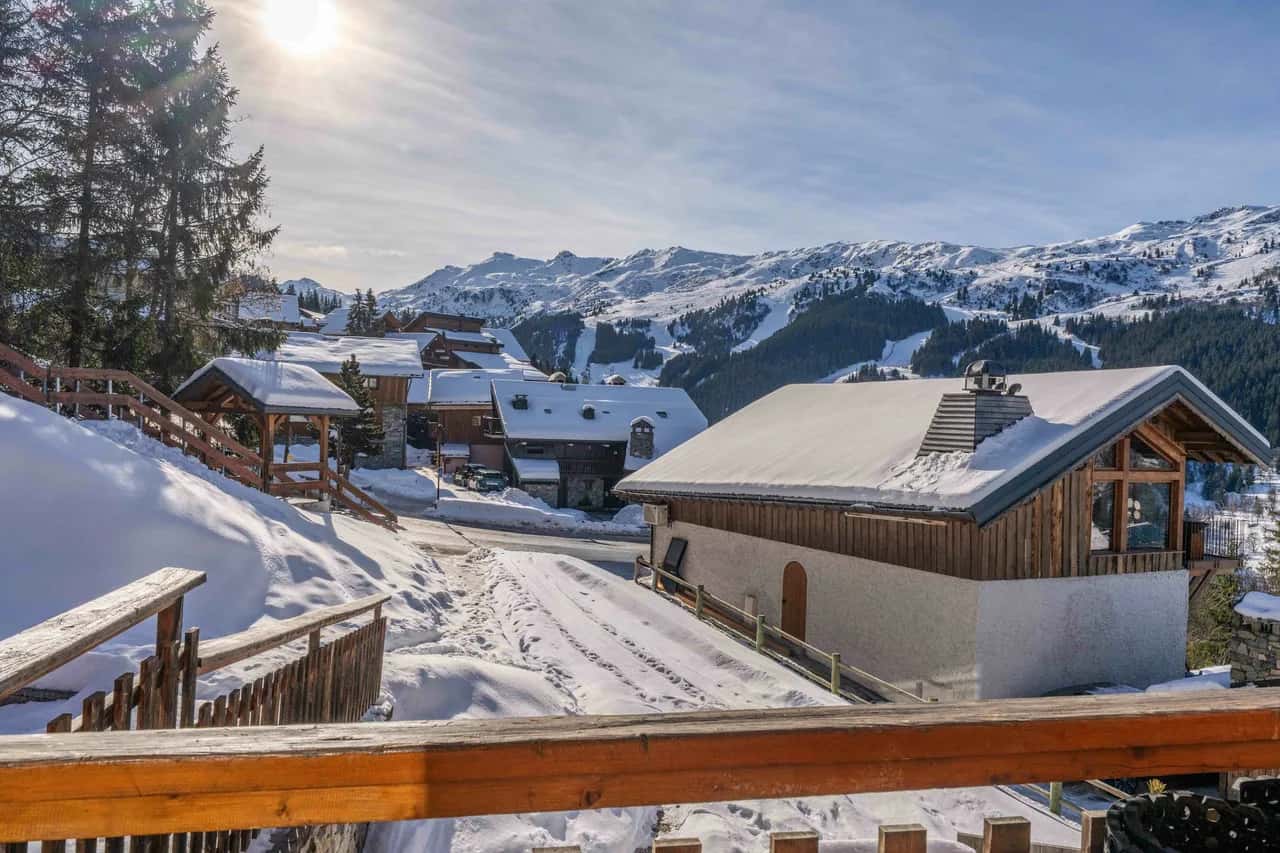 Cozy Mountain Retreat Close to Slopes