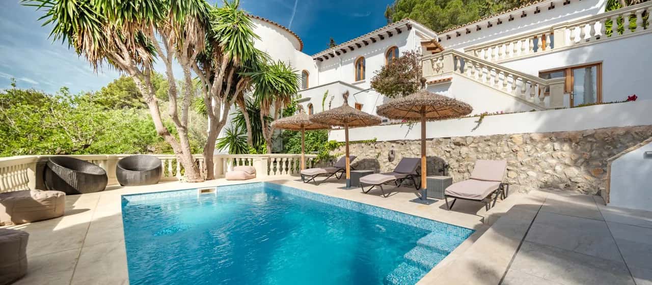 Elevated Mallorca Haven With Endless Horizons