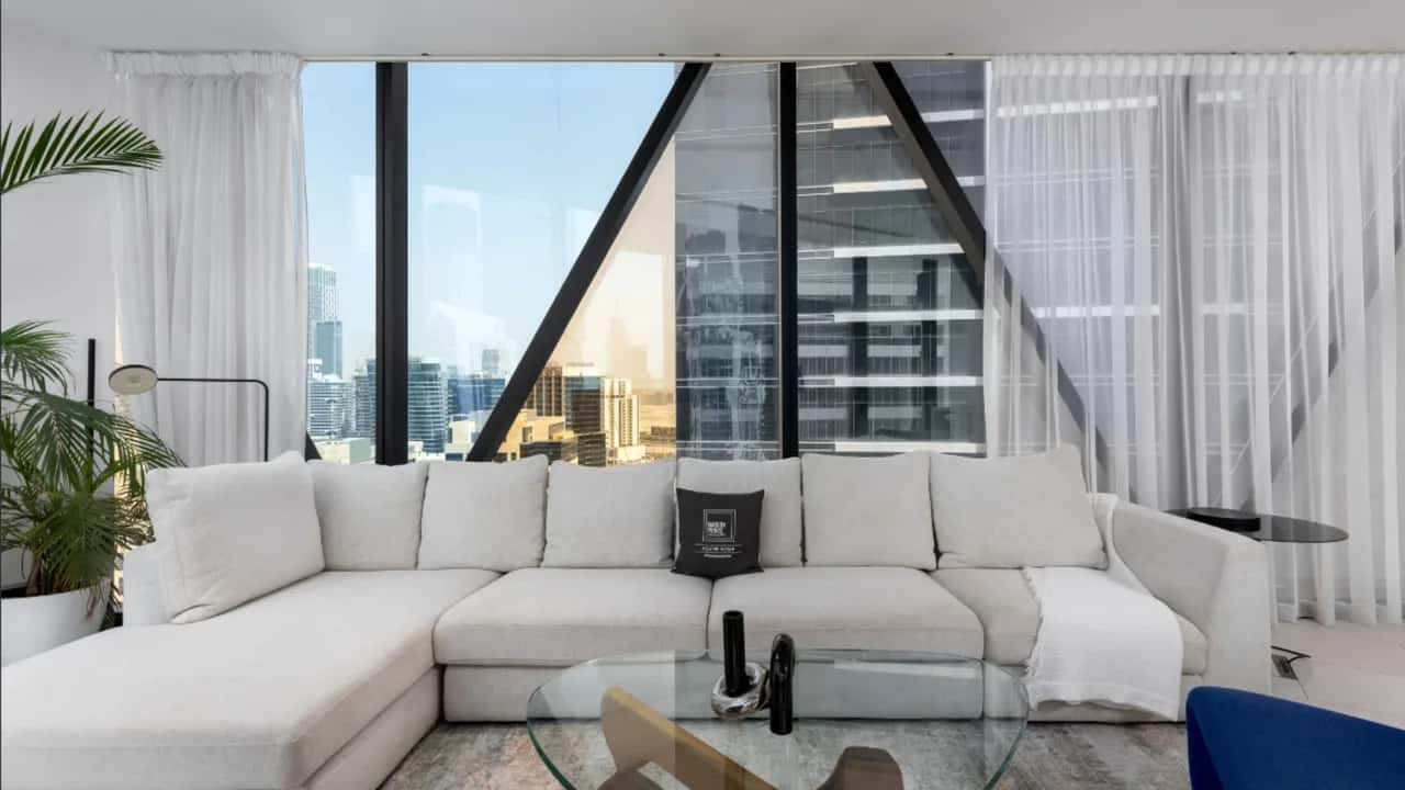 Bright Apartment With Iconic Views