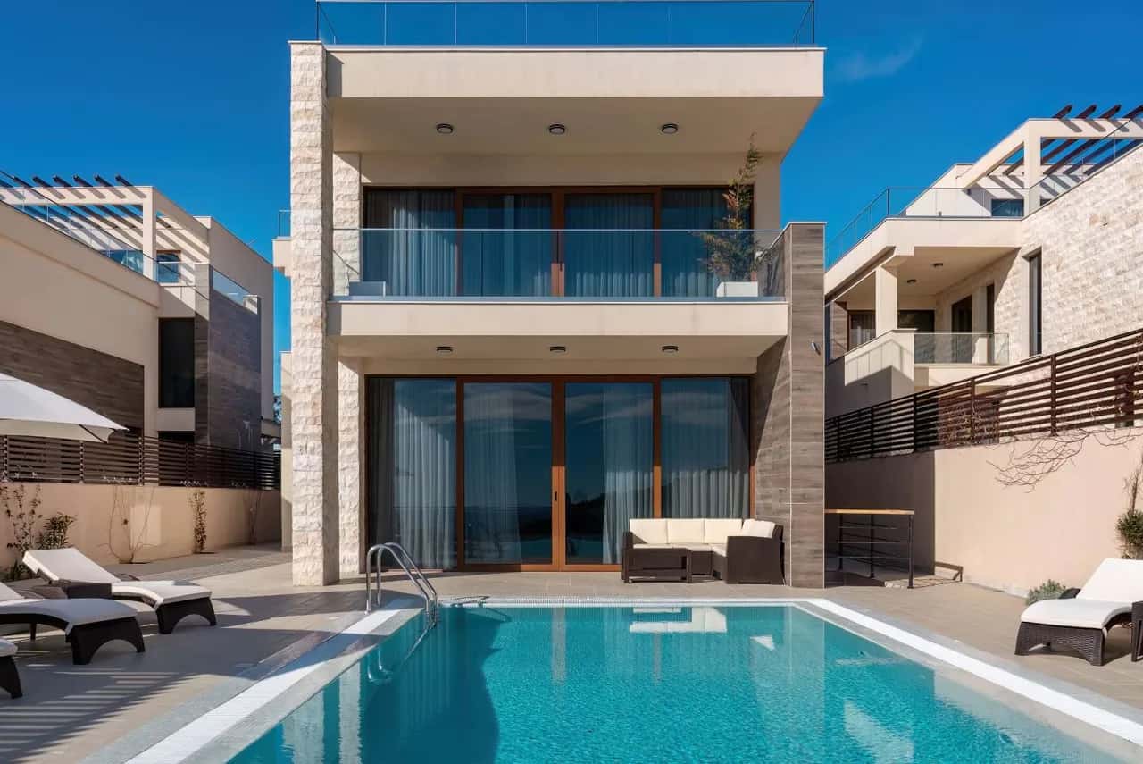 Elegante Montenegro Villa mit großzügigen Terrassen