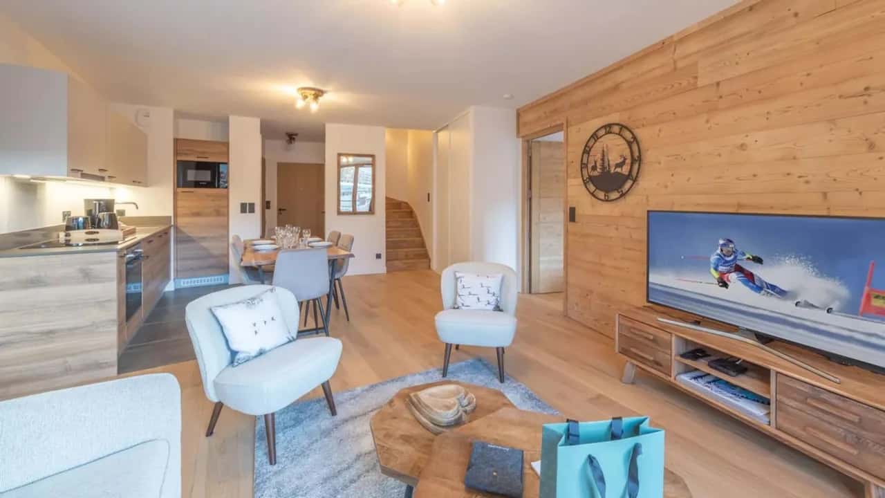 Duplex Mountain Retreat Near Ski Lifts