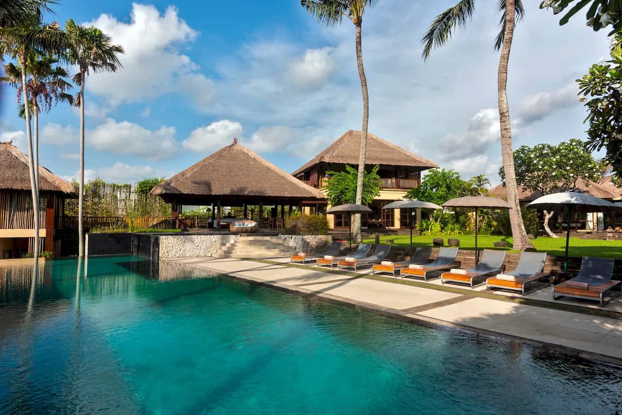 Luxurious Five Bedroom Villa in Bali