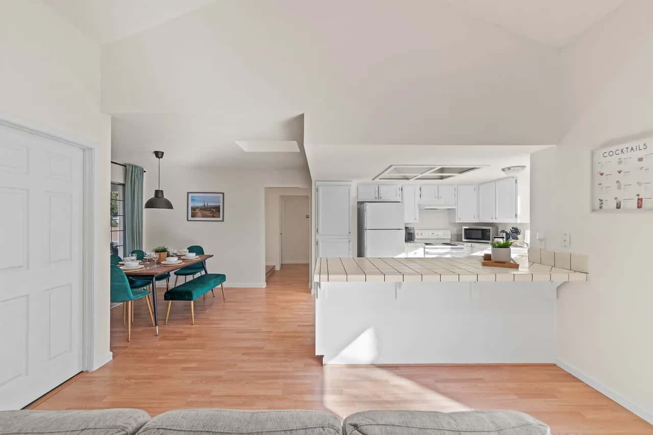 Reno 4BR · Fireplace, Near Downtown