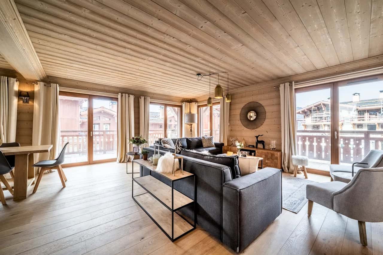 Modern Four Bedroom Apartment in Courchevel Moriond