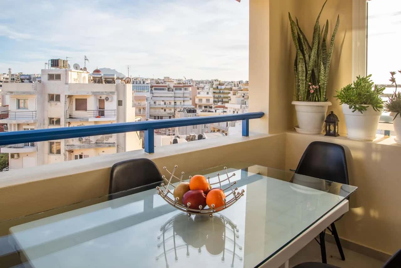 Sky 7 View Apartment