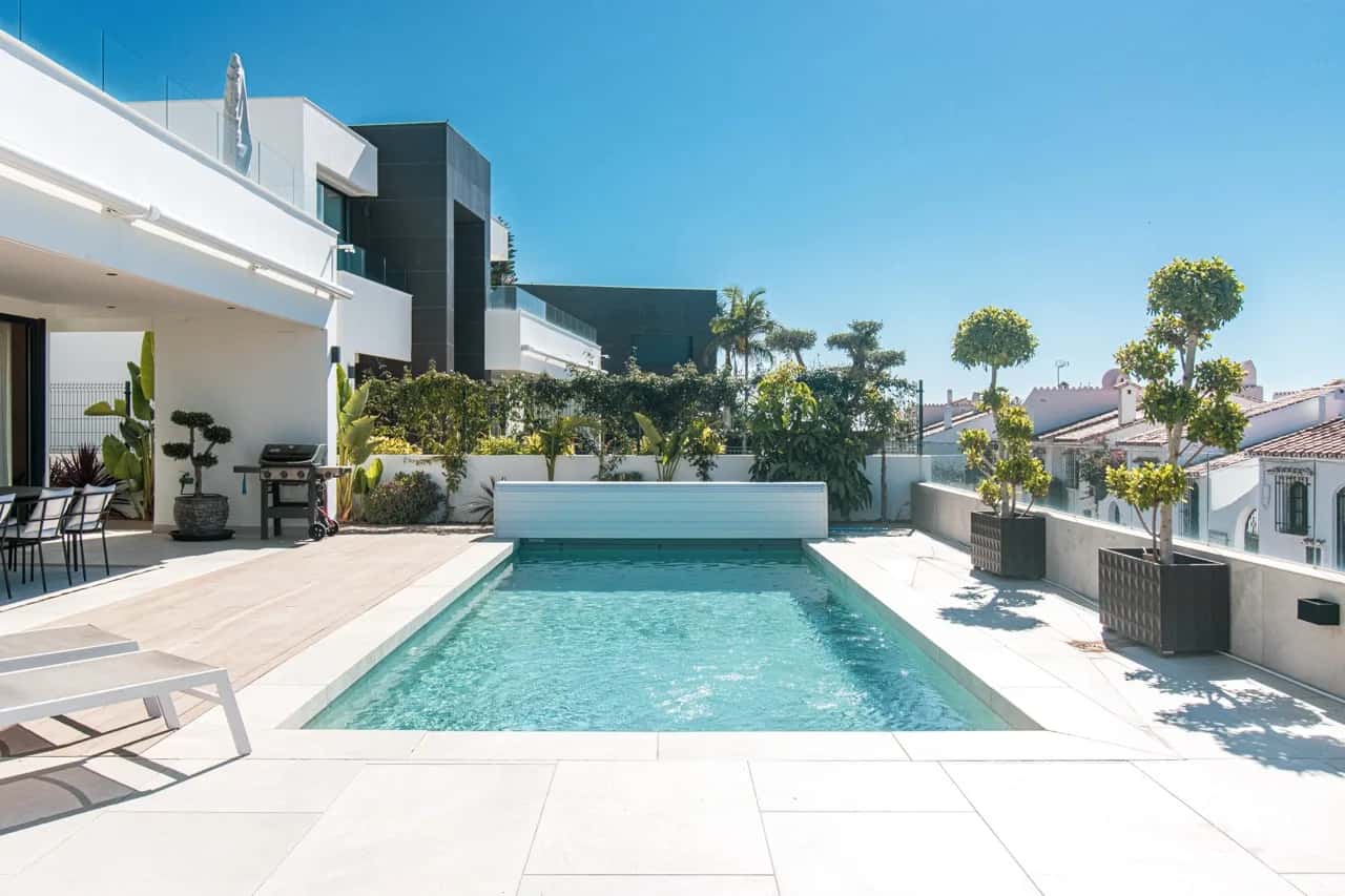 Accessible Three Bedroom Retreat in Costa del Sol