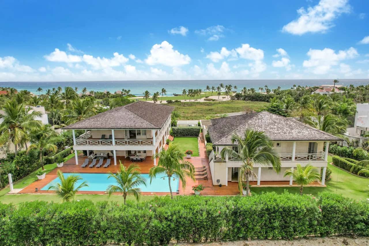 Luxury Ocean-View Villa with Private Pool & Golf Access, Golf Cart, Dedicated Staff
