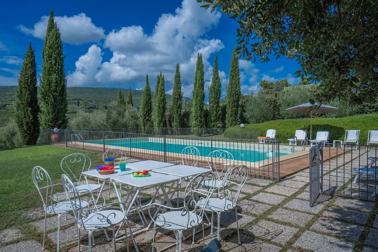 Tranquil Countryside Villa with Pool in Tuscany
