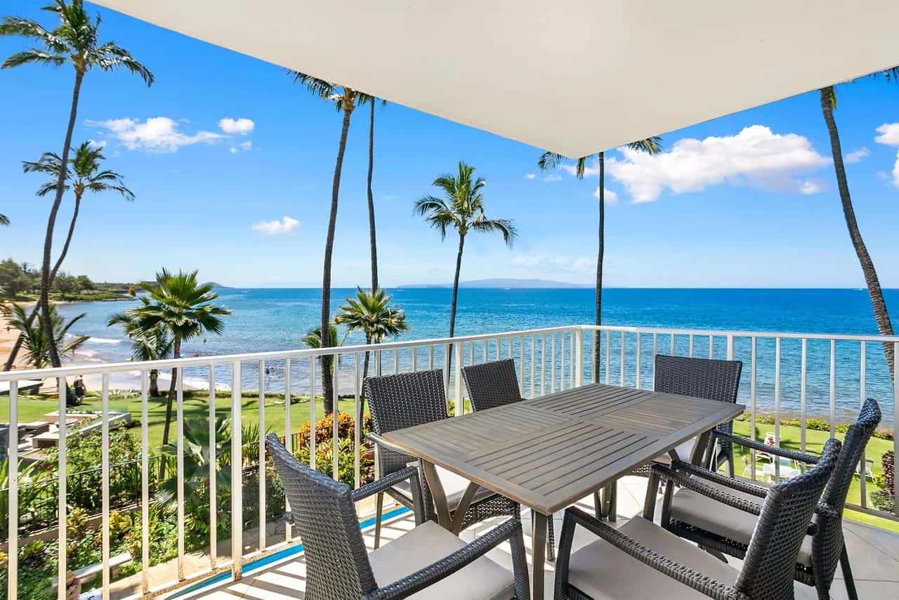 Kamaole Nalu 305 - Breathtaking Ocean Views, Renovated, Ocean Front, Split AC!