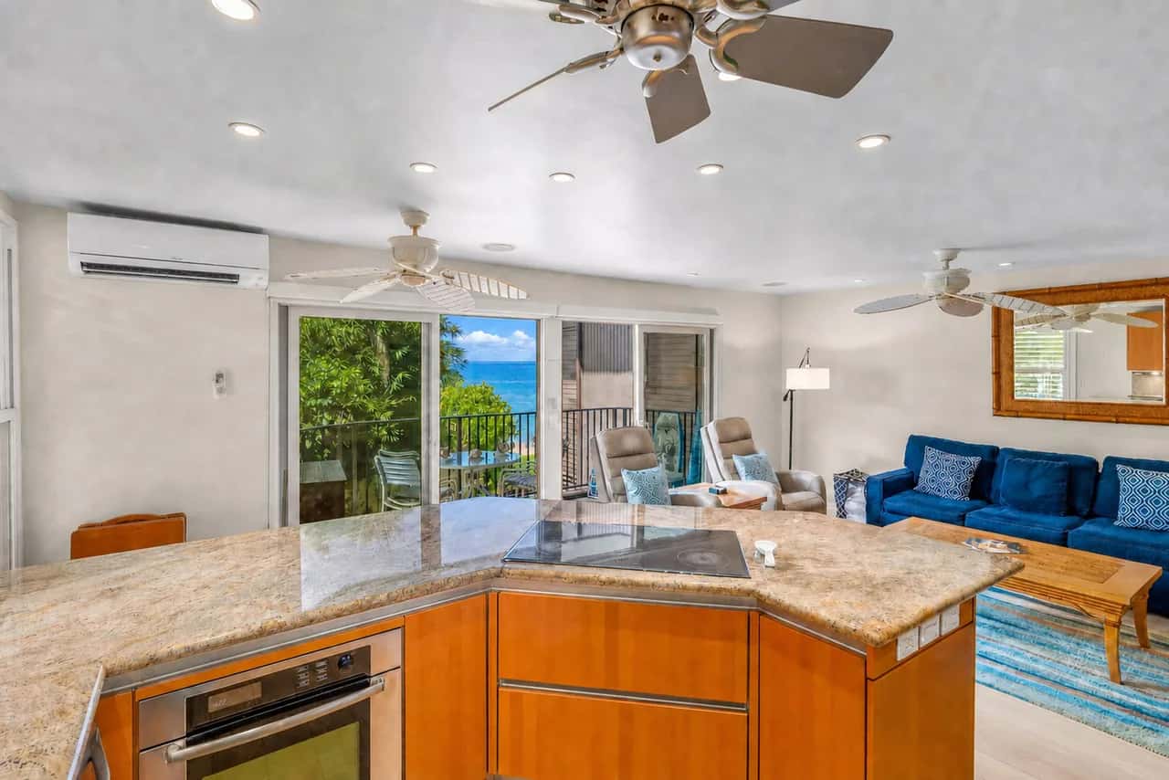 Hale Hui Kai 208 - Ocean View Luxury Condo on the best beach on Maui, Split AC!