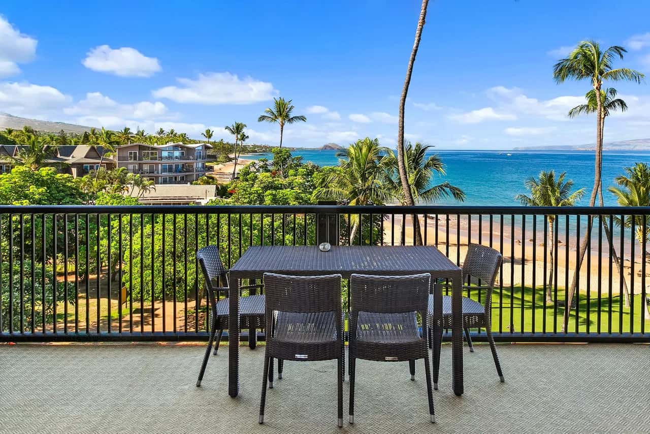 Mana Kai 410 - The Ultimate Maui Beach Condo Experience - Renovated - Split AC