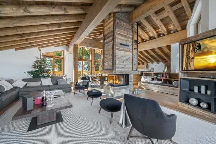 Coston – Courchevel – Piscine & Sauna – 14 pers.