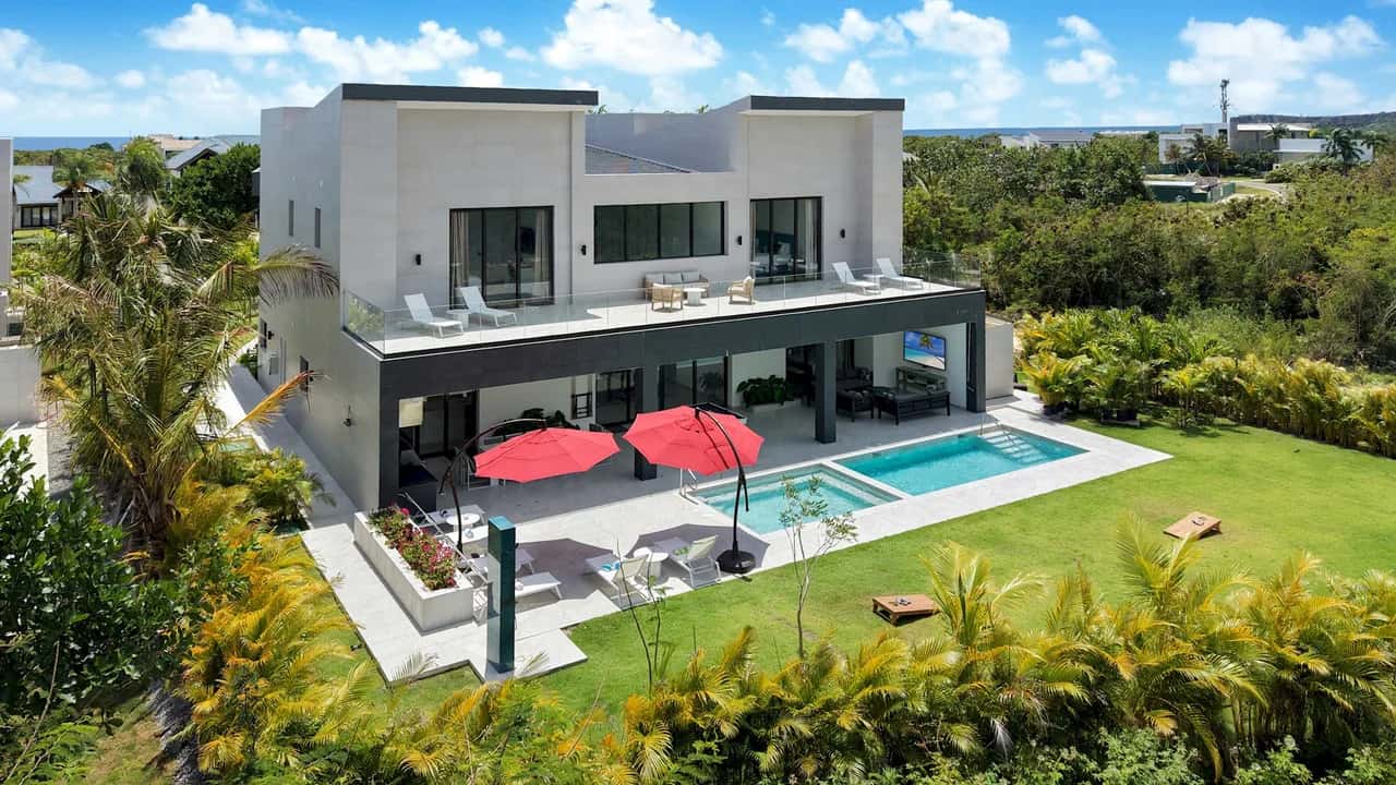 Cap Cana Luxury | 6BR, Full Staff, Pool & Jacuzzi