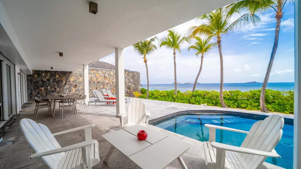 Oceanfront Villa With Direct Beach Access