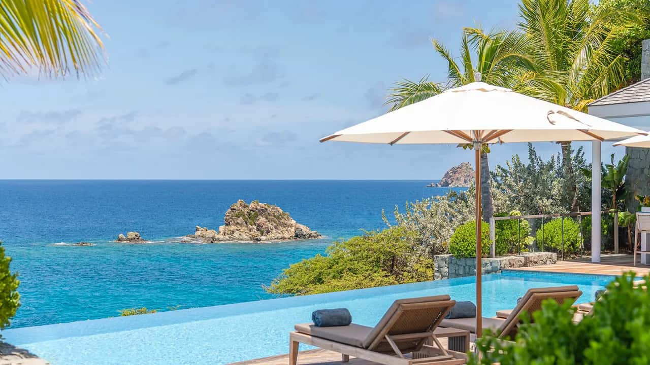 Caribbean Paradise With Golden Sunset Views