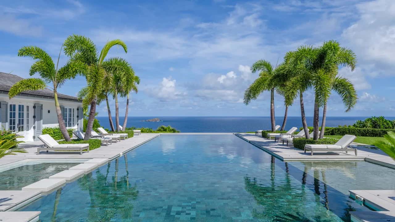 Refined Villa With Heated Infinity Pool