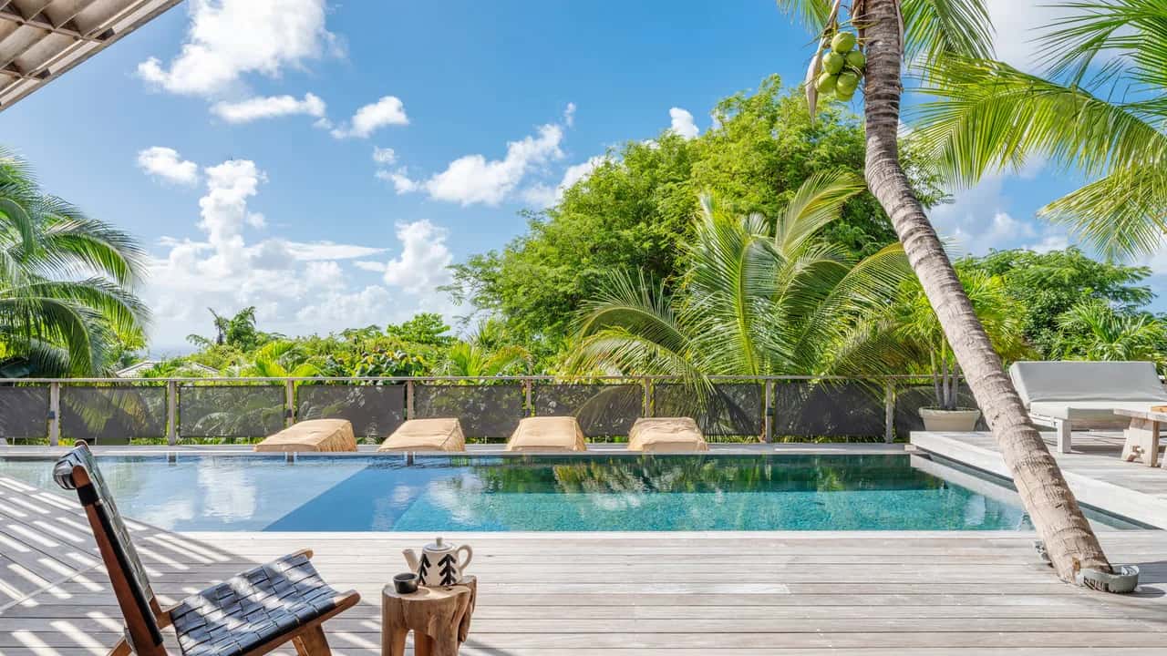 Ideally Located Gorgeous Villa