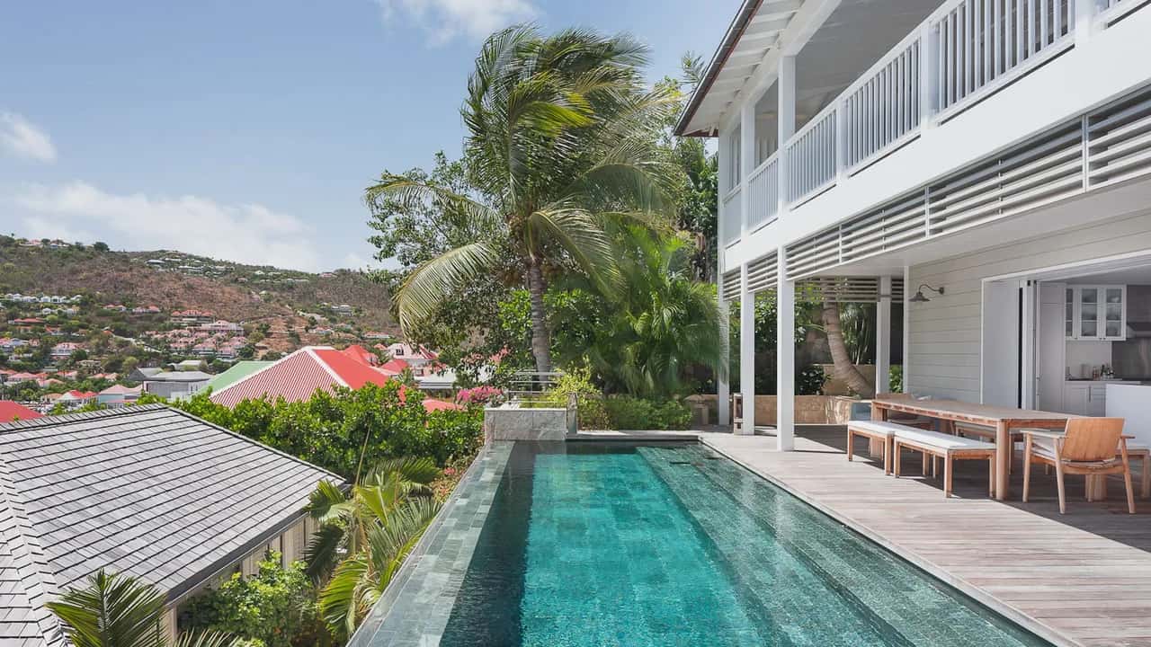Elegant Caribbean Retreat With Stunning Views