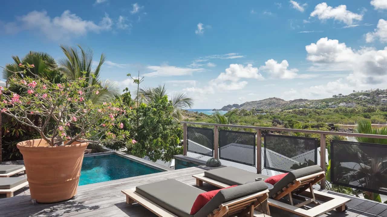 Bright Caribbean Villa With Private Pool