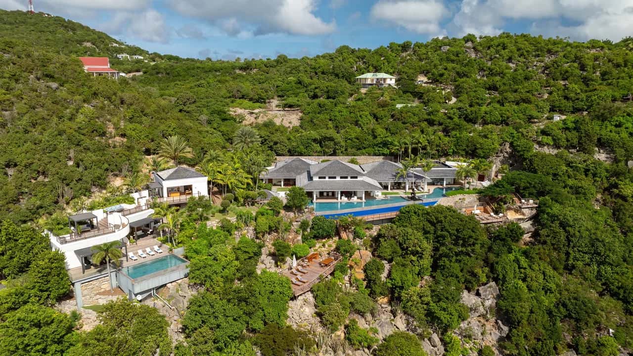 Luxury Retreat Near Gouverneur Beach