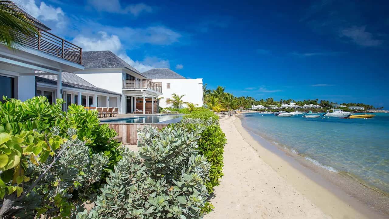Beachfront villa with contemporary design